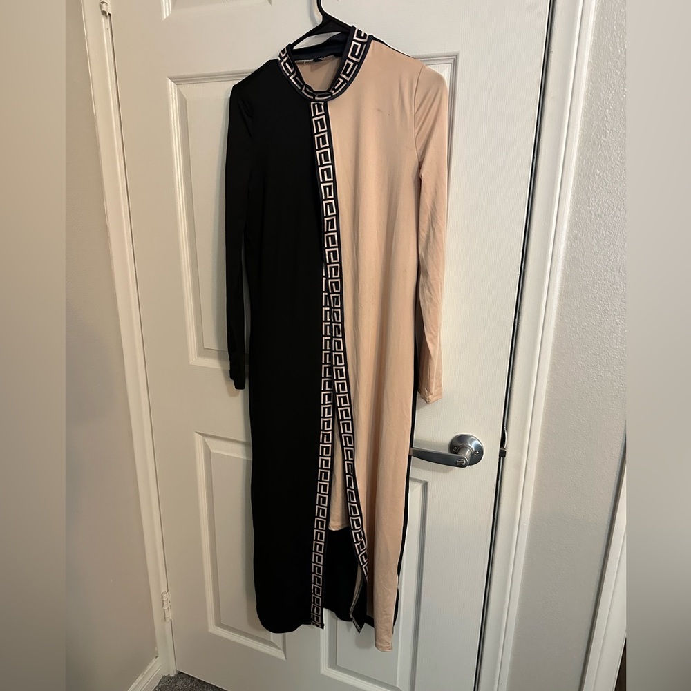 Ladies Chicme Blk/Tan long dress